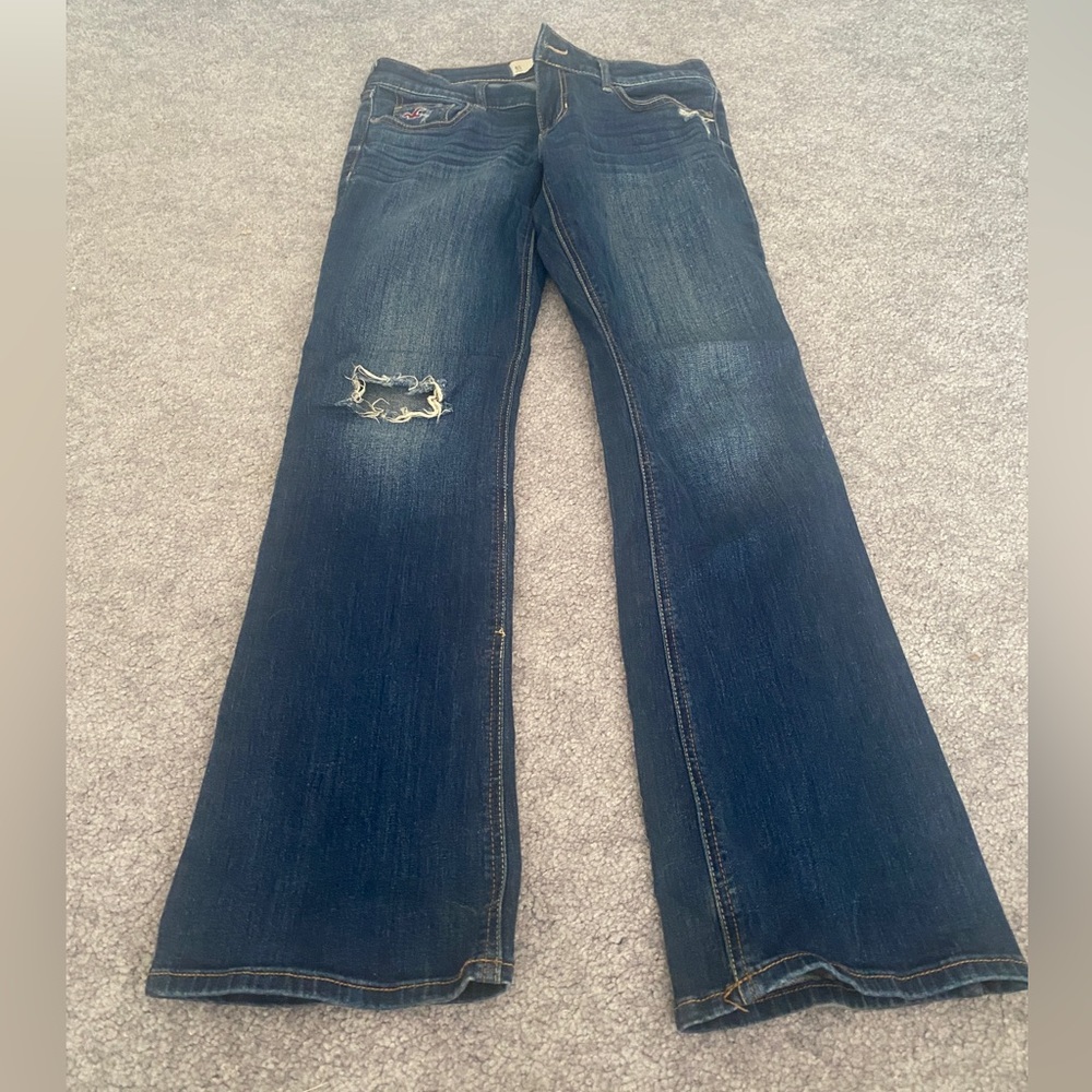 Distressed women’s Hollister jeans. Size 5S (shorter inseam)